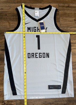 New w/ Tags Mighty Oregon Ducks Size L Nike Limited Ed Basketball Jersey SILVER