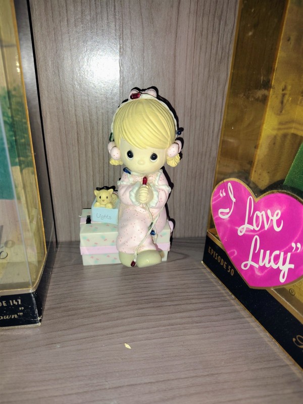 Precious Moments Figurine