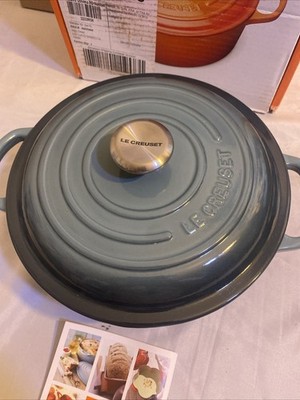 LE CREUSET SIGNATURE OCEAN GREEN SOUP POT MARMITE W/LID #22 2.5QT