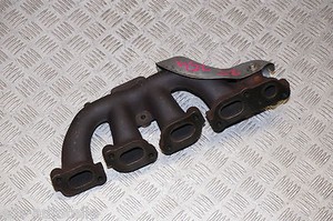 Trafic II Vivaro Primastar 2.5 bis 2006 Bj. Abgaskrümmer Krümmer Auslasskrümmer