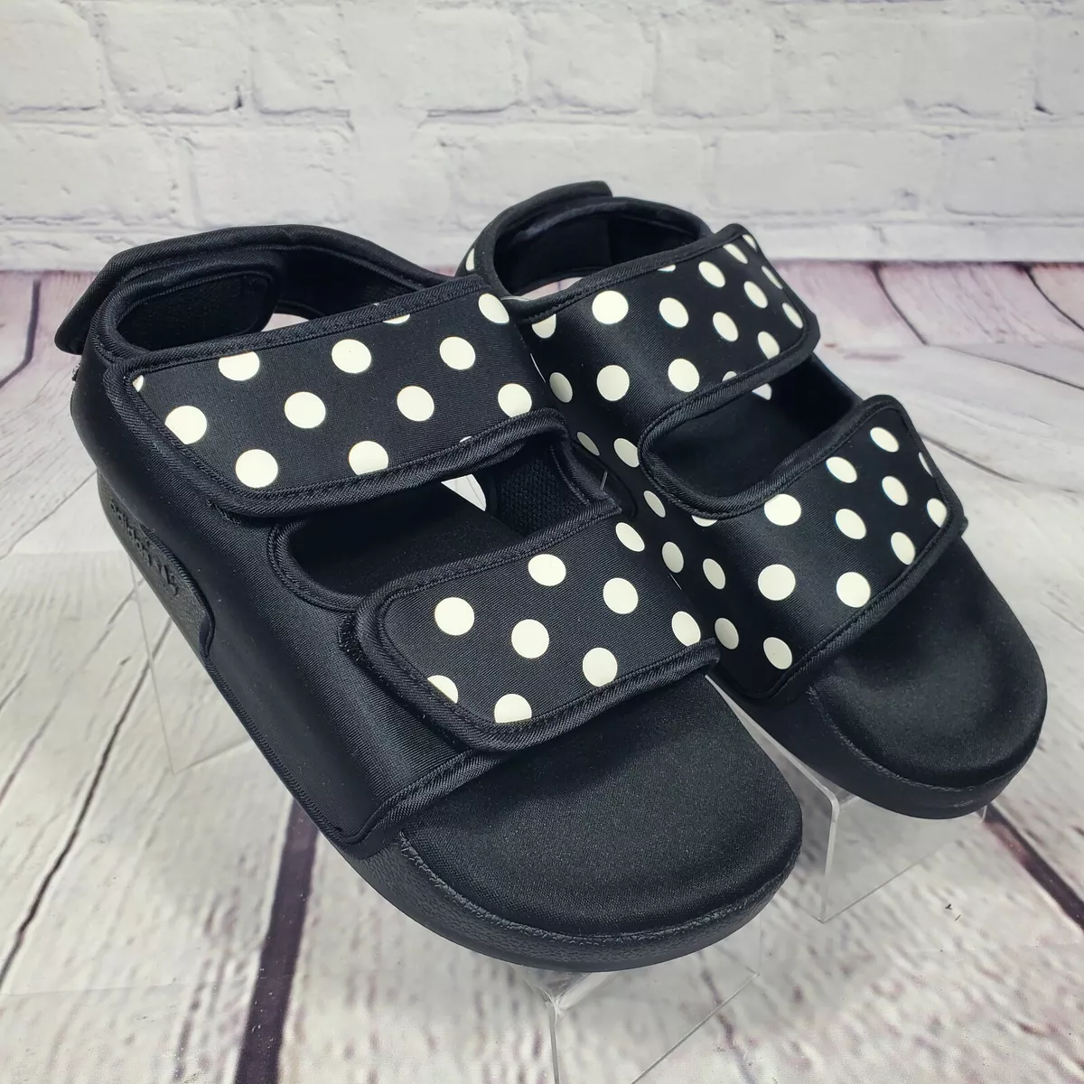 Adidas polka hotsell dot slides