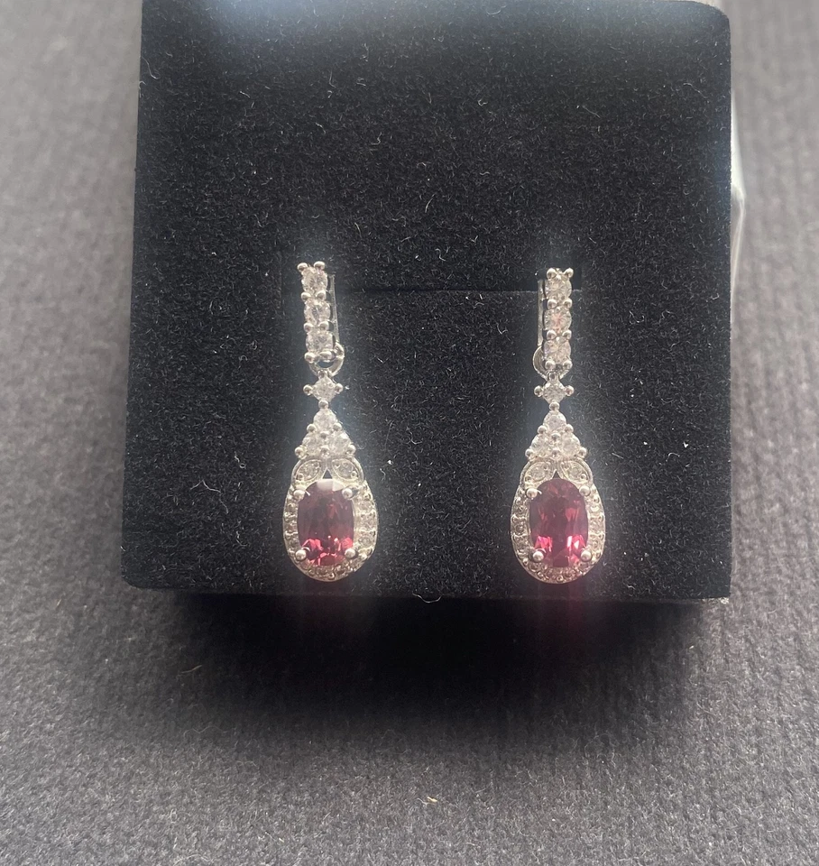 925 Silver Handmade Natural Red Pyrope Garnet Gemstone Earrings - Image 3 of 4