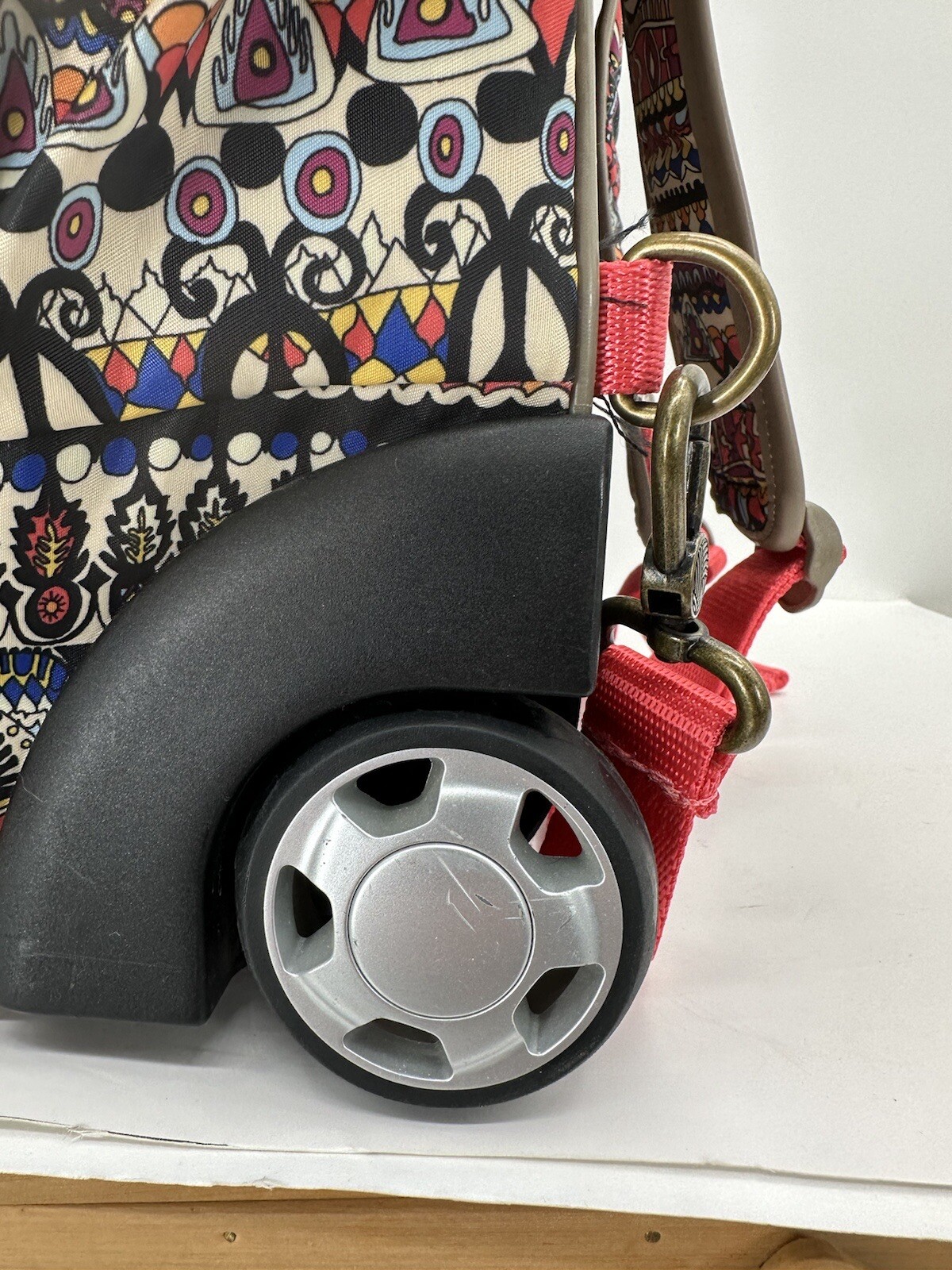 Sakroots Full Size Backpack Adjustable Straps Zip… - image 5