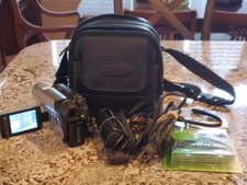 Sony Handy Cam Carl Zeiss Lens 40x Optical Zoom Night Shot Plus