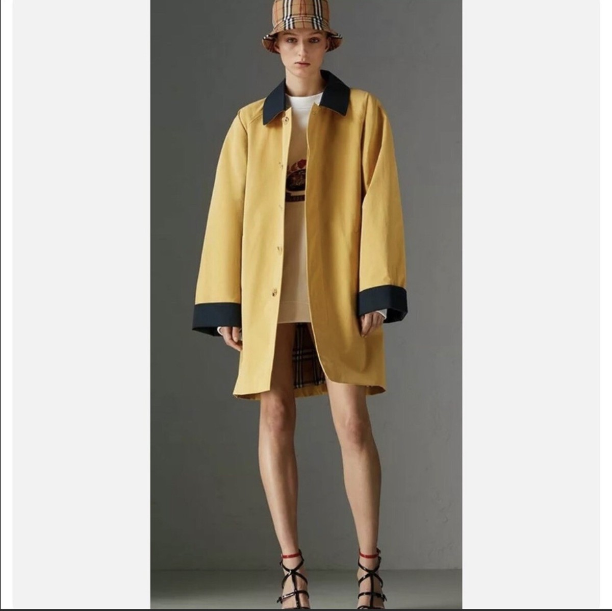BURBERRY 1990's BIDMIN CAR COAT REISSUED WAXED GABARDINE BURBERRY 1990's BIDMIN CAR COAT REISSUED WAXED GABARDINE