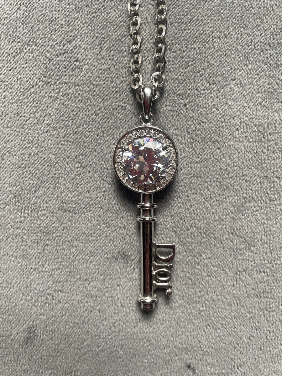 希少✨Christian Dior Long Necklace Vintage CHRISTIAN DIOR Long Necklace Chain AUTH CD LOGO Vintage Gold