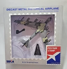 Daron B-52 Stratofortress Diecast Airplane 1:300 Scale
