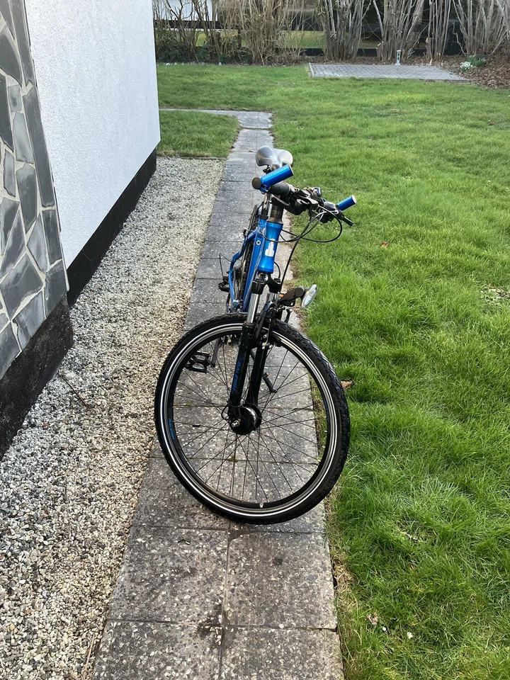 Blaues Mountainbike - Bild 2 von 4