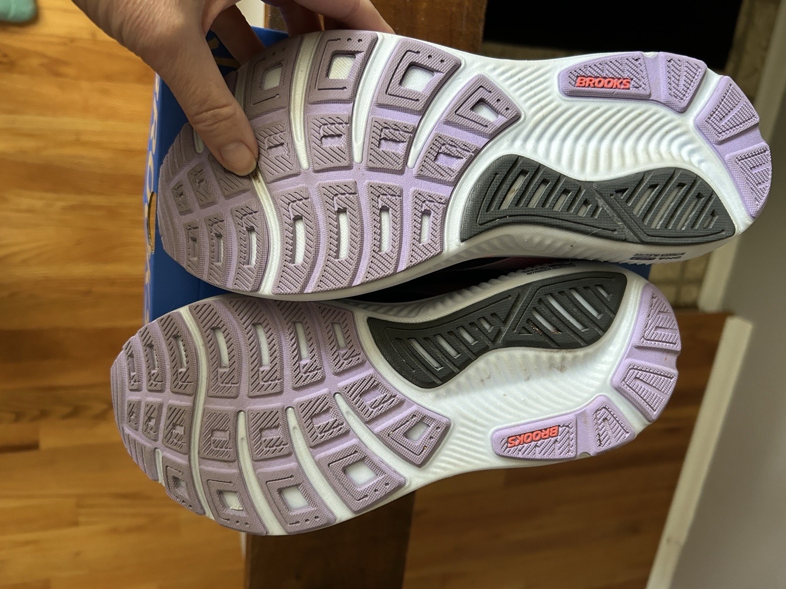 brooks ghost - image 4