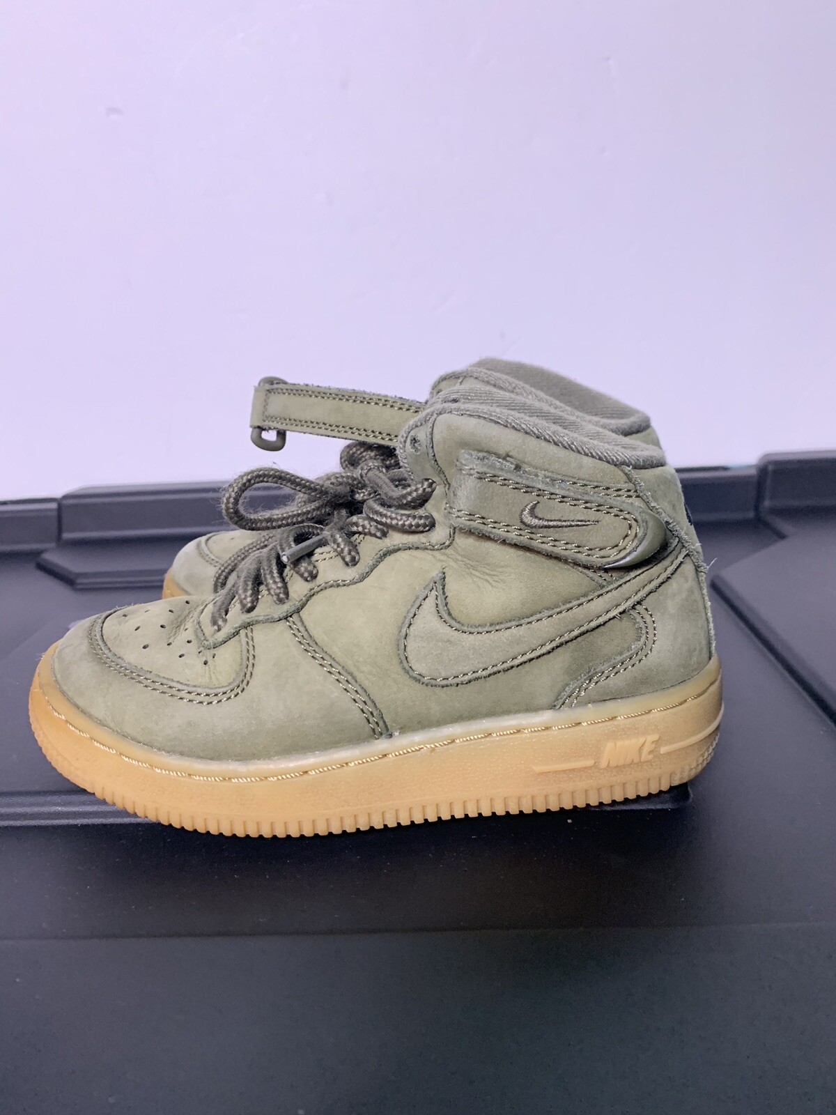 nike air force 1 olive gum