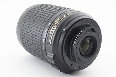 Nikon DX AF-S NIKKOR 55-200mm F/4-5.6 G ED VR w/hood [Exc+++] from