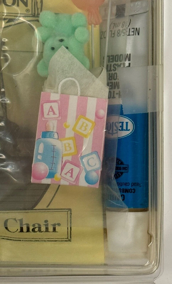 Dollhouse Miniature - Dee's Mini Gifts - Personalized Gift Kit - Baby Theme - Image 4 of 4