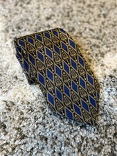 CR CLUB ROOM Mens 100% Silk Tie Made In USA Blue/ Gold