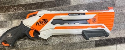 NERF N-Strike Elite Rough Cut 2 x 4 Blaster Spielzeug Dartpistole Kinder Schaumstoff Schießpistole sehr guter Zustand