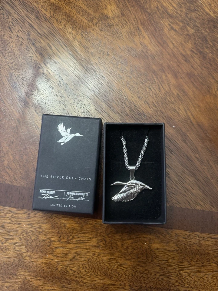 Collar Acero Inoxidable Plata Edición Limitada Pato Cadena. ¡Nuevo en caja!�� Foto 3 de 3