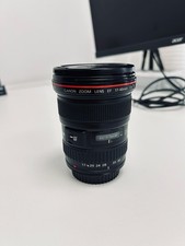 Canon 17-40mm f/4.0 L USM Camera Lens.