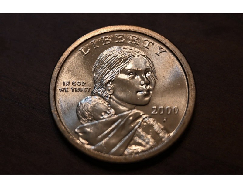 2000 P Sacagawea Native  American Dollar Coin Uncirculated From US Mint roll