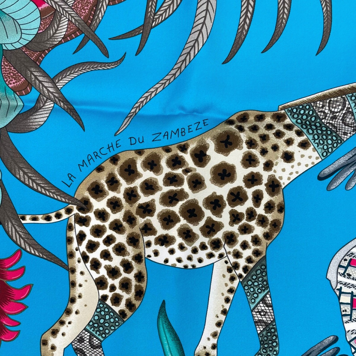 HERMES Carre 90 LA MARCHE DU ZAMBEZE elephant Silk Scarf 90cm:JPN