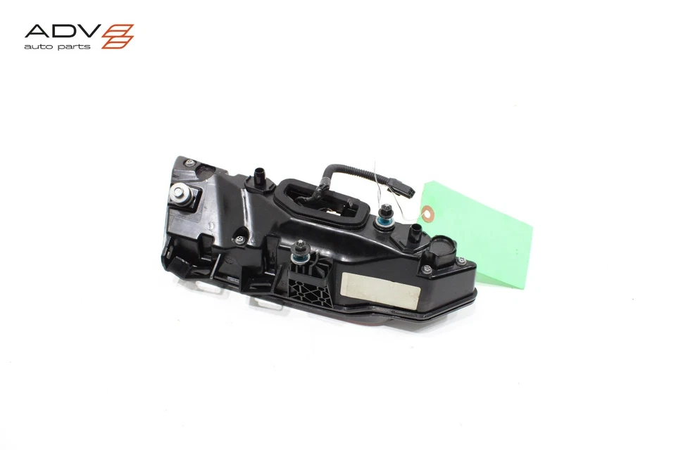 2019 CADILLAC CT6 REAR RIGHT PASSENGER SIDE INNER TAILLIGHT LIGHT LAMP OEM - Image 4 of 4