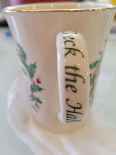 Lenox HOLIDAY Warmest Wishes Christmas "Deck The Halls" Porcelain Mug - NOB - Picture 4 of 7