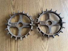 2- PA2283 P2283 Telephone Peas Beans Planter Plate Cast Iron Soybean