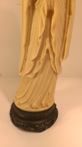 VINTAGE 18" SIGNED CARVED RESIN STATUE JAPANESE GEISHA WITH FLOWERS ASIAN - Picture 7 of 18