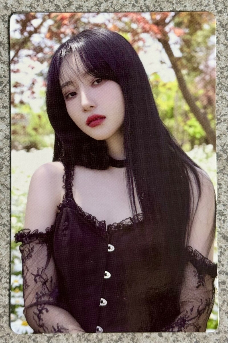 DREAMCATCHER VIRTUOUS Limited B Version Official Photocard SUA B