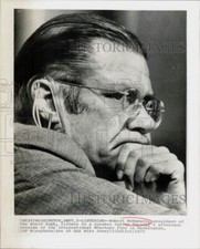 Foto stampa 1975 capo Banca Mondiale Robert McNamara ascolta la sessione del FMI, DC