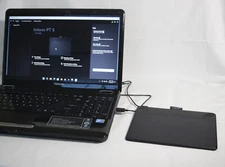 Wacom Intuos Touch Tablet CTH-490/K Mac/Windows  no pen 