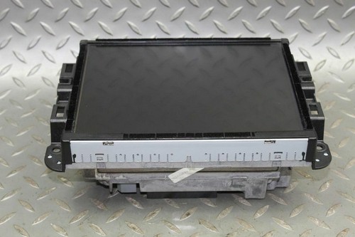 2015 DODGE RAM 1500 AND 2500 INFO GPS 8.4" DISPLAY TOUCH SCREEN WITH NAVIGATION - Picture 4 of 9