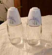 Vintage Corning Ware Gemco Shadow Iris Salt & Pepper Shakers