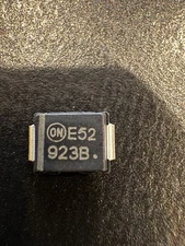 Keysight 1902-3585 (Marking E523 923B) Integrated Circuit