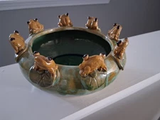 Very Rare Majolic ceramic frog bowl
