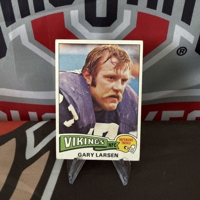 1975 Topps - Gary Larsen #26 (RC) Minnesota Vikings VG condition 