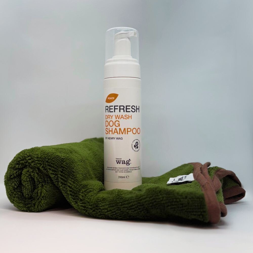 Refresh by Henry Wag Dry Wash Shampoo - Peach