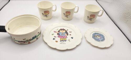 1990 Cabbage Patch Kids 2 Tea Plates, 2 Tea Cups And 1 Pot - Picture 1 of 8