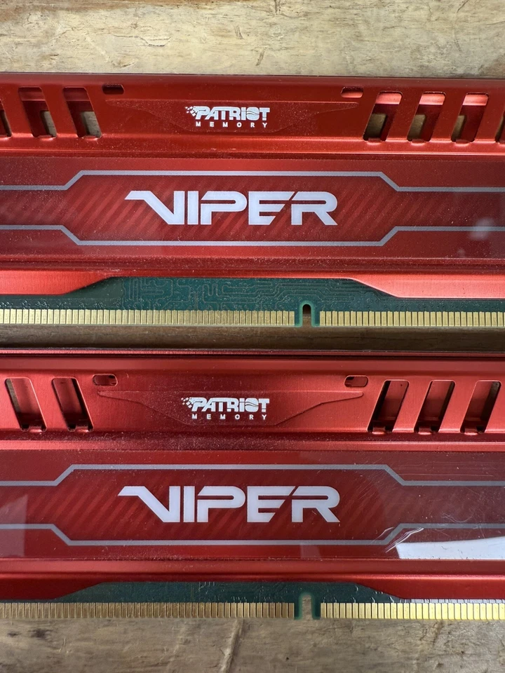 Patriot Viper 8GB (2x4GB) Memory RAM DDR-3 PC3-15000 1866MHz PV38g186c9krd - Image 4 of 4