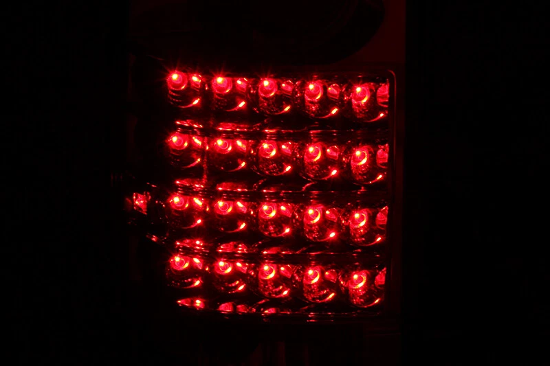 ANZO LED Taillights Red/Clear for 1989-1995 Toyota Pickup Foto 3 de 4