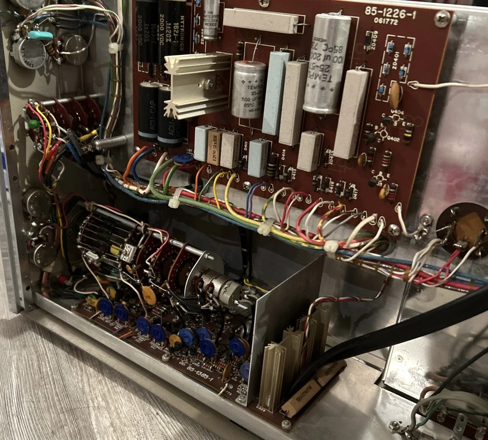 Heathkit IO-104 15 MHz Solid State Oscilloscope, Manual & Schematics - Image 4 of 4