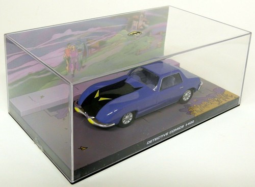 Eaglemoss 1/43 - Batman #400 Batmobile DC Diorama Diecast model car - Picture 4 of 4