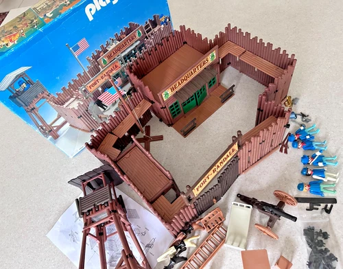 PLAYMOBIL Set 3419 Fort Randall Western 1978 Vintage Box