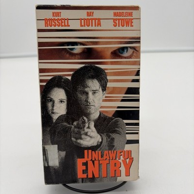 Unlawful Entry (VHS 1992, slipcover) Kurt Russell Ray Liotta. Tested. Works