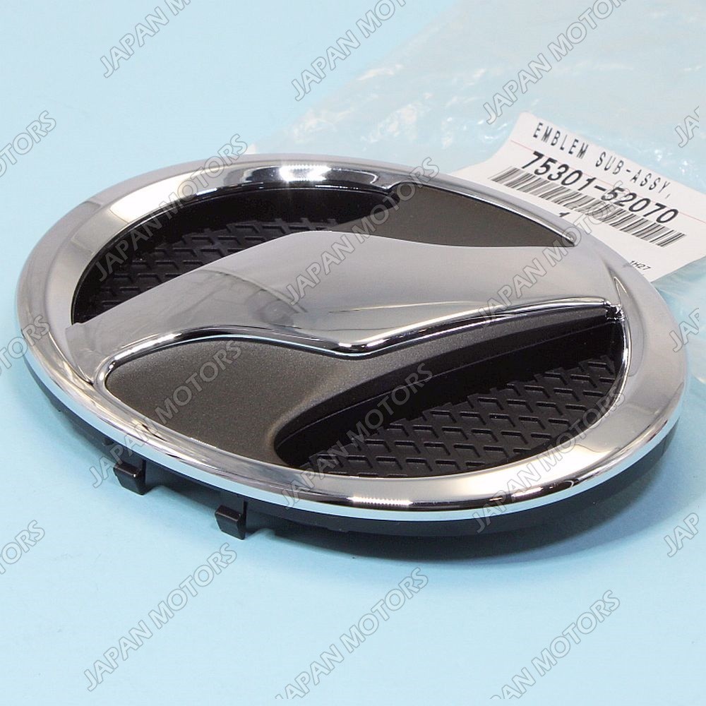 JDM Toyota Vitz KSP90 SCP90 Front Radiator Grille Panel Emblem