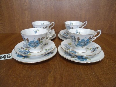 4 x 1. Qualität Paragon BLUE MIST Tee Trios - Beilagenteller, Tassen & Untertassen