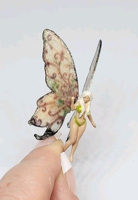Handmade Minature Fairy Garden Figurine Micro Pixi Garden  Butterfly Wing Fae