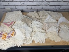 25 Doilies Table Cloths Runners Crochet Random Sizes/shapes Vintage Near Mint