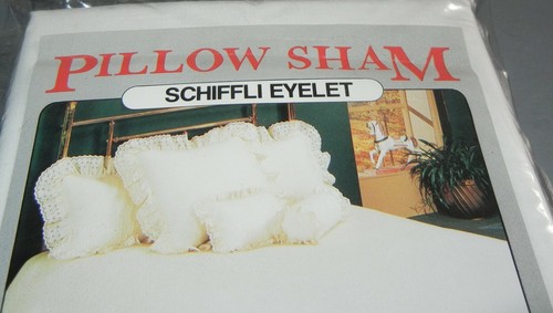 One Vintage Schiffli Eyelet Standard Pillow Sham U.S.A. - Picture 3 of 6