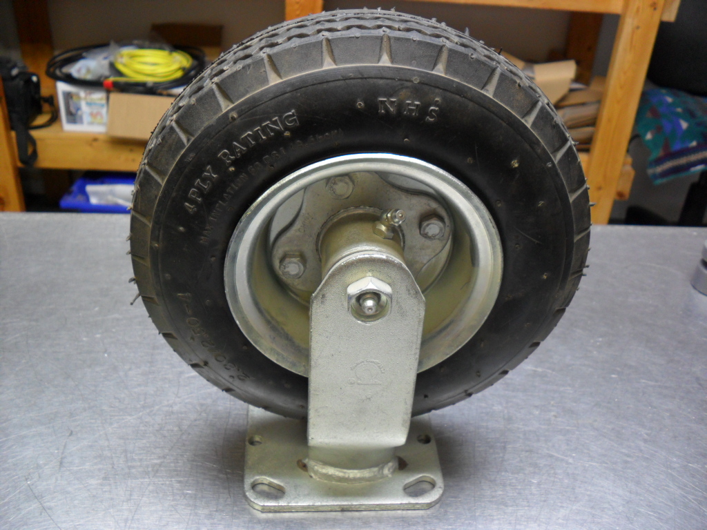 serf casterです。 Rigid Plate Caster 295 lbs capacity Tire Pneumatic 9-3/4