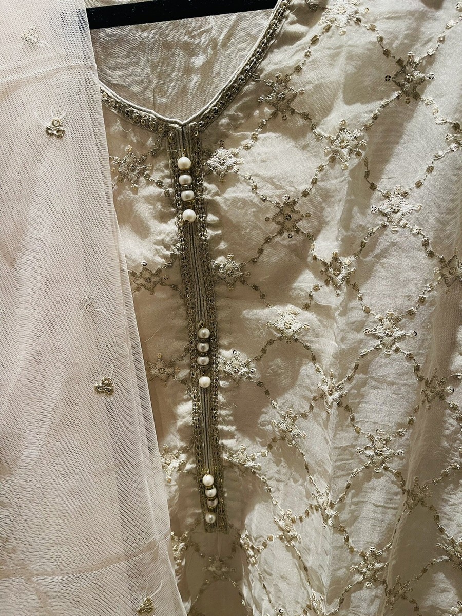 pakistani formal dresses for wedding Pakistani Formal Wear, Pakistani Wedding Formal Heavily Embellished Dresses, Pakistani Wedding Wear