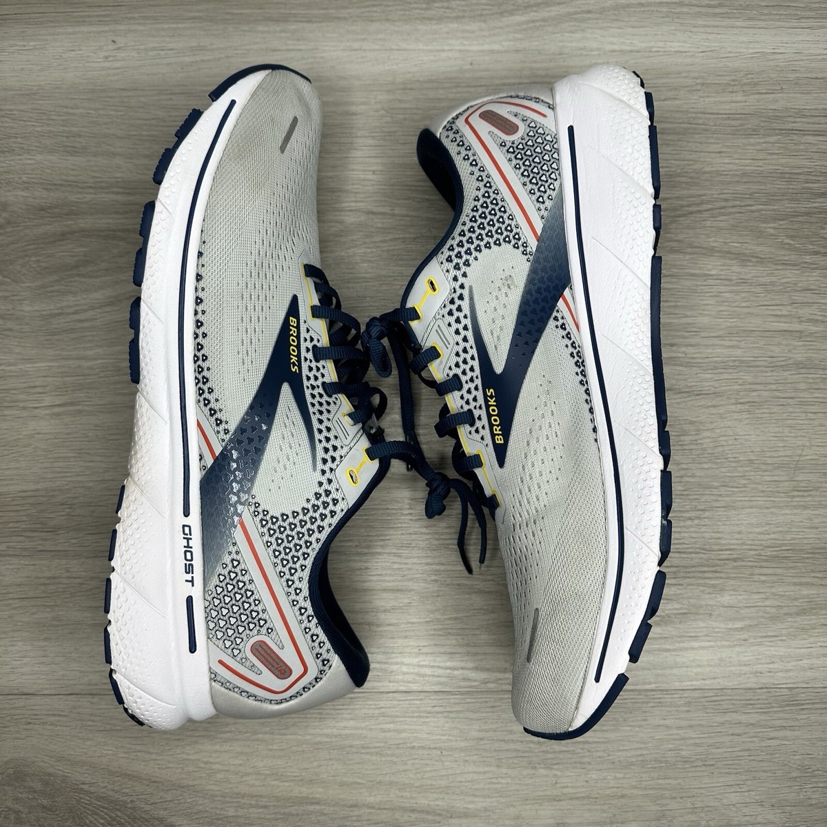 Brooks Mens Ghost 14 Running Sneakers Size 13 D Gray/Titan  display picture 3